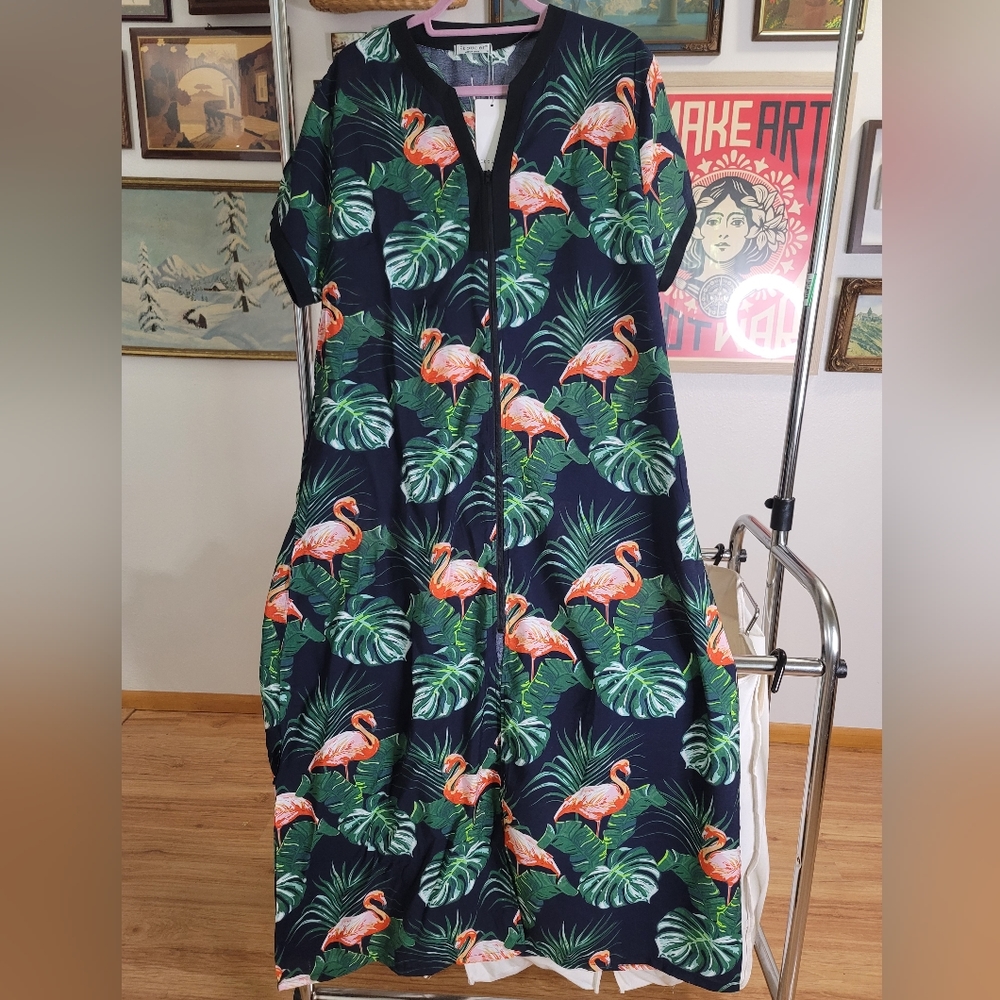 Ekouaer Navy Blue and Flamingo Half Zip, Short Sleeved Robe. Size XL